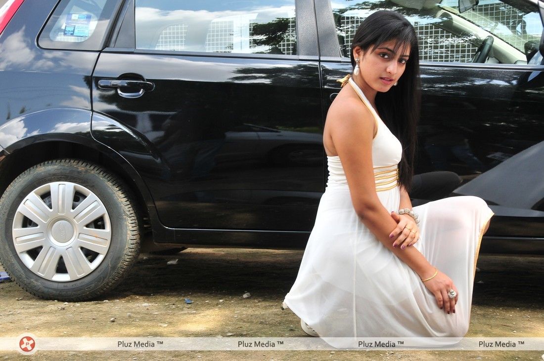 Haripriya New Photo Shoot - Pictures | Picture 115615